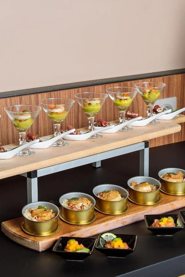 Novotel Paris 14 Porte D'Orleans