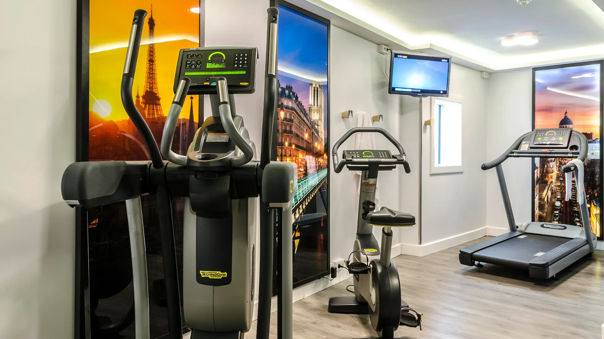 Hotel Novotel Paris 14 Porte D'Orleans