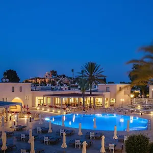 Louis St. Elias & Waterpark Πρωταράς
