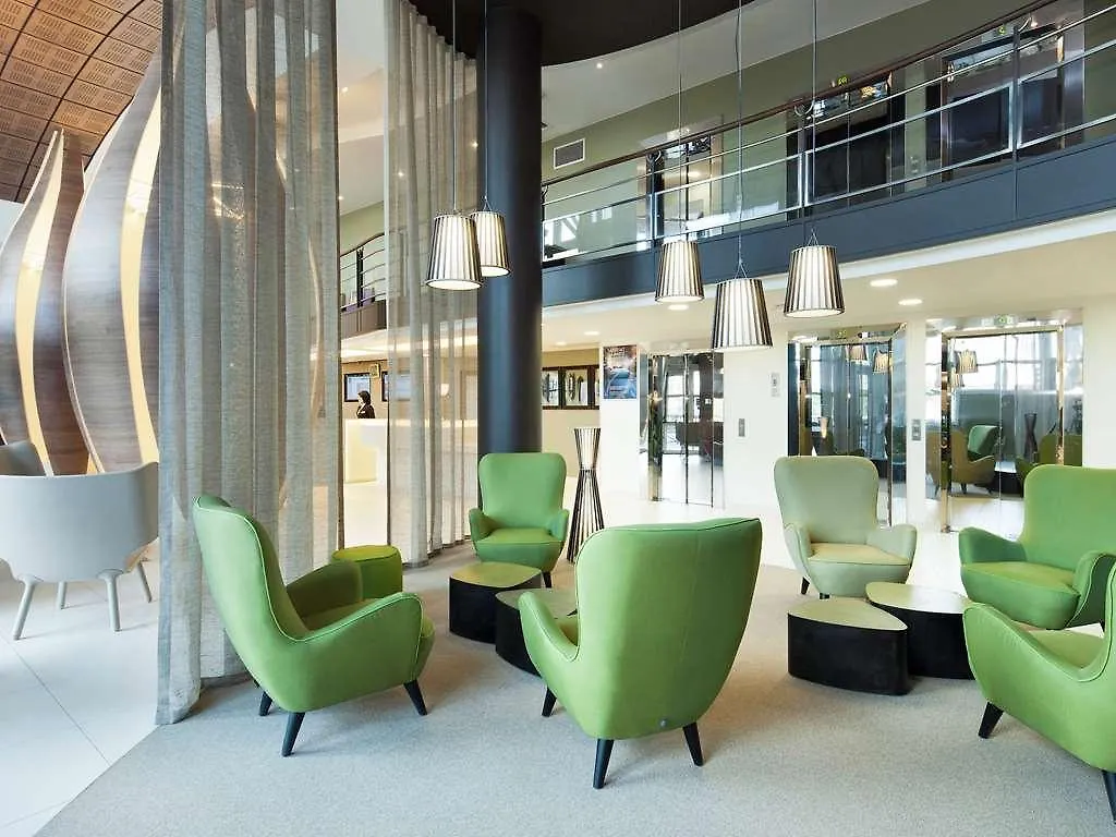 Novotel Paris 14 Porte D'Orleans Hotel