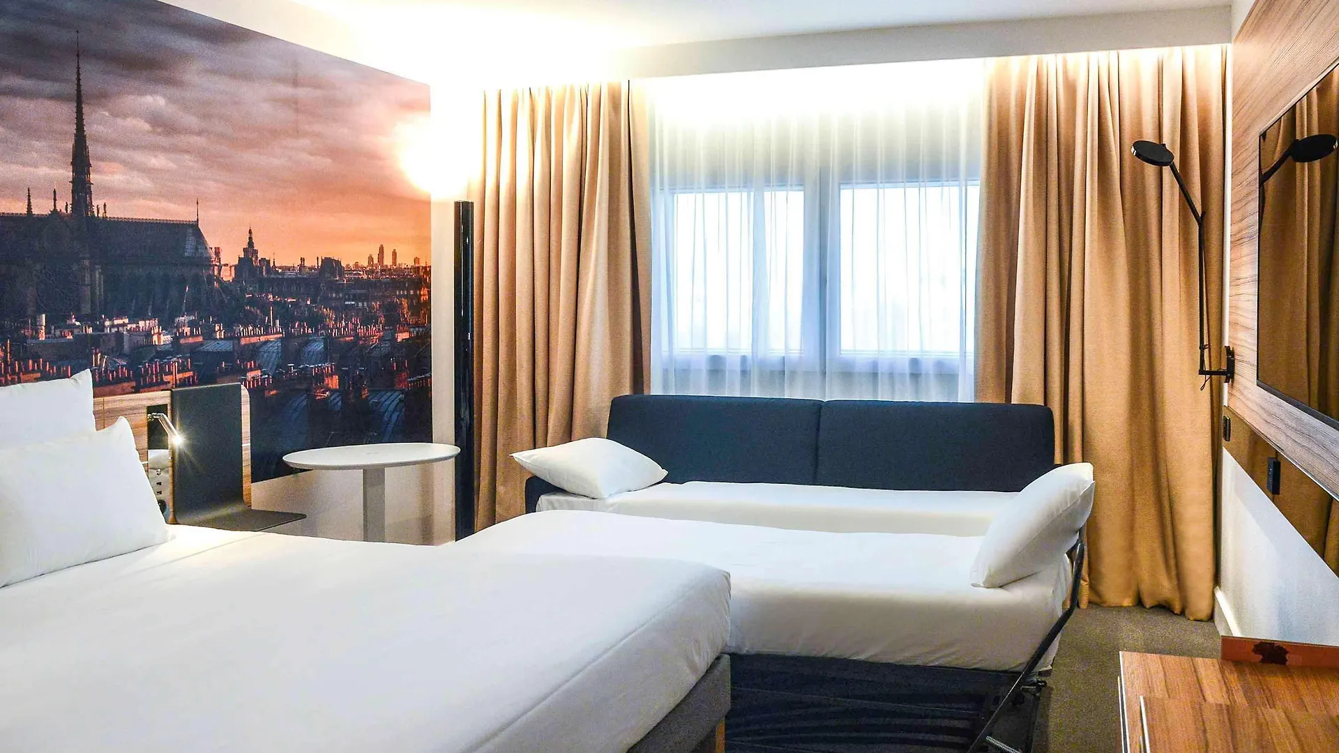 Novotel Paris 14 Porte D'Orleans 4*,  France